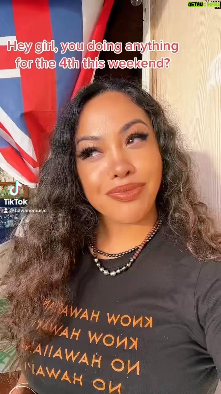 Hāwane Rios - 1.6K Likes - 4th of Iulai = 4th of YouLie
WE ARE NOT AMERICAN - HKT
#notmyindependenceday #hawaiian #kanakamaoli #illegallyoccupied #notamerican #iamnotamerican #4thofjuly #4thofiulai #4thofyoulie #freehawaii #freepalestine #freewestpapua #freeguahan
OG: @mehanaokala 👚: @brandy.alia