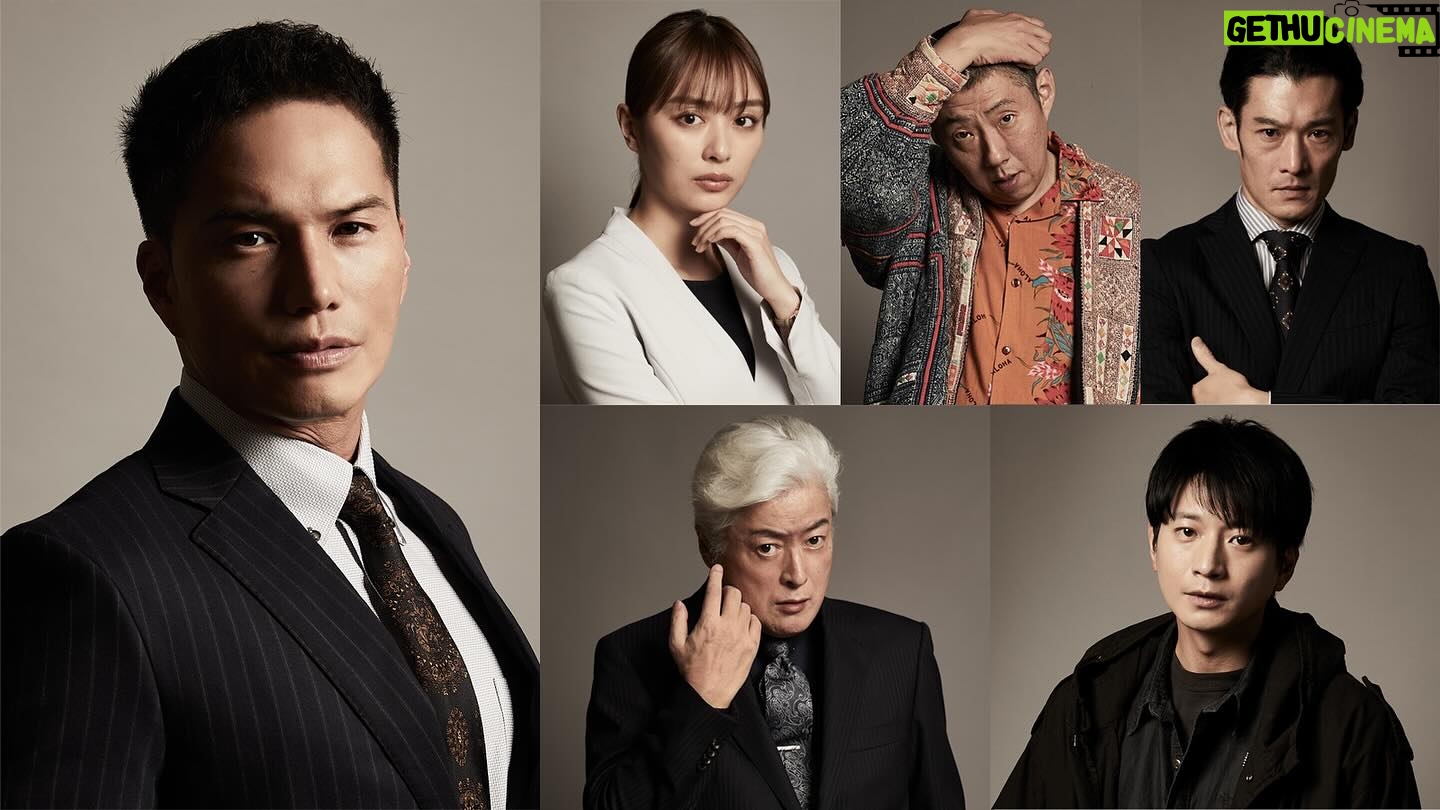 Hayato Ichihara - 15.4K Likes - WOWOW×テレビ東京の共同制作連続ドラマ『ダブルチート偽りの警官season2』にて、主人公である田胡悠人役を務めさせていただきます。
共同製作ならではの手法に期待し、地上波である Season1では描き切れない物語や表現を、WOWOWにて放送するSeason2で深く掘り下げ生々しい作品をお届けいたします。
道義を失うほどに、何かの使命感に突き動かされ生きている詐欺師である田胡が、なぜ人をだますのか?…どこに行きつくのか?視聴者のお客様にも想像できない結末にたどり着くと思います。
世間一般に通じる正しい道理も崩れた先にある本当の正義とは何か…。そんな問いを投げかける作品となっております。
一つ笑みを零せばすべて崩れてしまうような、そんな繊細な空気感の中で撮影が進んでいくのではないかなと感じています。
本作品は、息をするのも忘れ、瞬きをする間も惜しくなるようなサスペンスであり、深い人間ドラマであります。
お客様のことも騙しながら物語は進んでいきます。
主人公である田胡の動向を見守っていただけましたら幸いです。
#wowow
#テレビ東京
#ドラマ
#ダブルチート偽りの警官season2
#田胡悠人