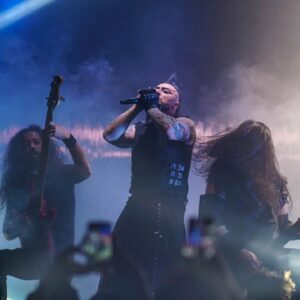Hayko Cepkin Instagram - 25-03-22 @maskbeach 🤘☠️🤘