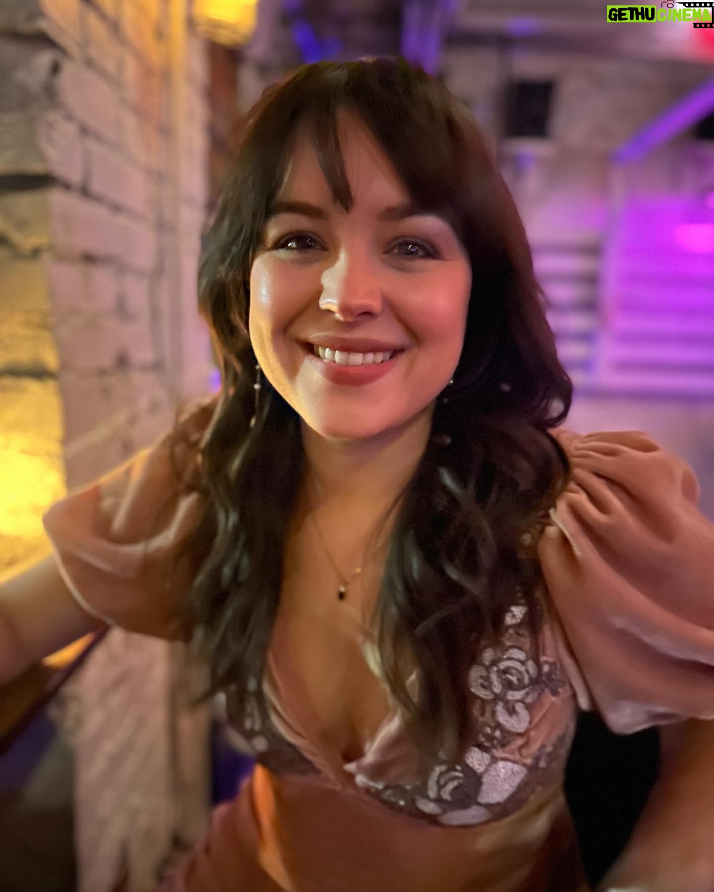 Hayley Orrantia - 8.1K Likes - now-ish 🌼
