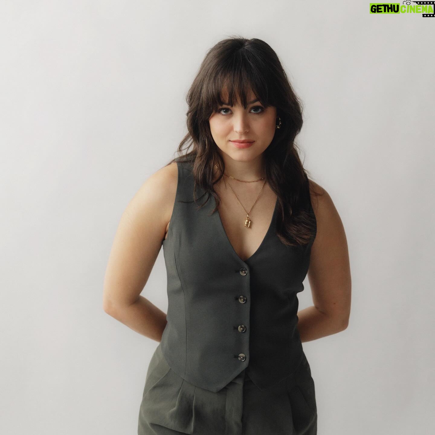 Hayley Orrantia - 8.7K Likes - what am I hiding?