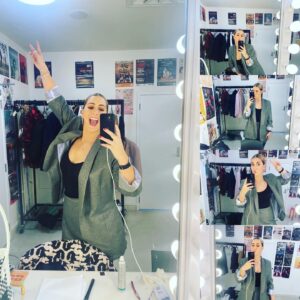 Hayley Sproull Instagram - That’s my Comedy Fest season DONE! Sold out, so much fun, such a pleasure. Cannot wait to do this show again in a town near you (watch this space). Two more weeks of comedy fest left so get out there and see the funniest people around! #nzicf #ailments