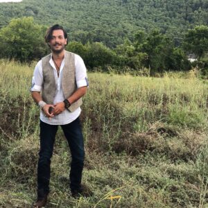 Hayrettin Instagram - Kalk Gidelim severler nasıl gidiyo dizi alalım fotoğrafın altına yorumları 👇🏼
#kalkgidelim