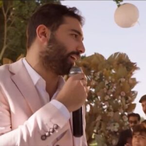 Hazem Ehab Instagram - لما امك تعملك رضا البحراوي في البيت😂 

الحمدلله حتى يبلغ الحمد منتهاه ♥️🙏

#مذكرات_زوج