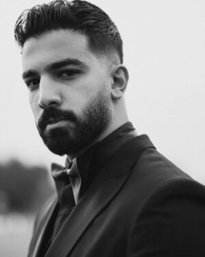 Hazem Ehab Instagram - All black.

_____________
@moamenawadofficial 
@alaashabanphotography
@occhiostudios