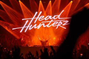 Headhunterz Instagram - When I made the decision to stop performing, I told myself it would be best to not organize a final show but to just ride it out and leave quietly. I felt like with all the memories, everything already came full circle when it comes to performing and I was almost afraid to leave another mark on the legacy. 

But man, am I happy that Joram convinced me otherwise. 

I now realise how valuable it was to get closure for myself, but also together with my dearest friends, colleagues and “fans” (I still hate that word)

While this may or may not have been the last time I ever set foot on stage in my life, it is the closing of a 17 year long chapter in which touring the world as a performing dj defined my lifestyle, with many ups and downs as many of you know. But as with almost all memories, the sweet ones are the ones that will last.

All the tears that were shed this night, were tears of pure happiness. I can’t begin to explain how it feels to get this kind of appreciation. To hear your loved ones telling you how they really feel about you. To witness the complete and utter silence while people were listening to my last words that night to thank them. 
To wake up in a hotel room the next morning and to have one last hotel breakfast, this time not alone, but together with my family.

I am home.

Once again, thanks to everyone who was there at one of the most meaningful moments of my life, all the other amazing artists who performed, the team who made this night possible, and my dear friends and family who were there to support me from start to finish. This was a moment in time I will never ever forget.