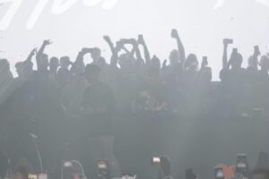 Headhunterz Instagram - When I made the decision to stop performing, I told myself it would be best to not organize a final show but to just ride it out and leave quietly. I felt like with all the memories, everything already came full circle when it comes to performing and I was almost afraid to leave another mark on the legacy. 

But man, am I happy that Joram convinced me otherwise. 

I now realise how valuable it was to get closure for myself, but also together with my dearest friends, colleagues and “fans” (I still hate that word)

While this may or may not have been the last time I ever set foot on stage in my life, it is the closing of a 17 year long chapter in which touring the world as a performing dj defined my lifestyle, with many ups and downs as many of you know. But as with almost all memories, the sweet ones are the ones that will last.

All the tears that were shed this night, were tears of pure happiness. I can’t begin to explain how it feels to get this kind of appreciation. To hear your loved ones telling you how they really feel about you. To witness the complete and utter silence while people were listening to my last words that night to thank them. 
To wake up in a hotel room the next morning and to have one last hotel breakfast, this time not alone, but together with my family.

I am home.

Once again, thanks to everyone who was there at one of the most meaningful moments of my life, all the other amazing artists who performed, the team who made this night possible, and my dear friends and family who were there to support me from start to finish. This was a moment in time I will never ever forget.
