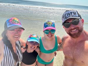 Heath Miller Instagram - @2countmama family hats for the beach. #beachhat #beachhats #family #familyhats #airbrush #airbrushhats #daytona #daytonabeach