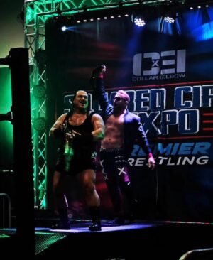 Heath Miller Instagram - Always a good time @squaredcircleexpo