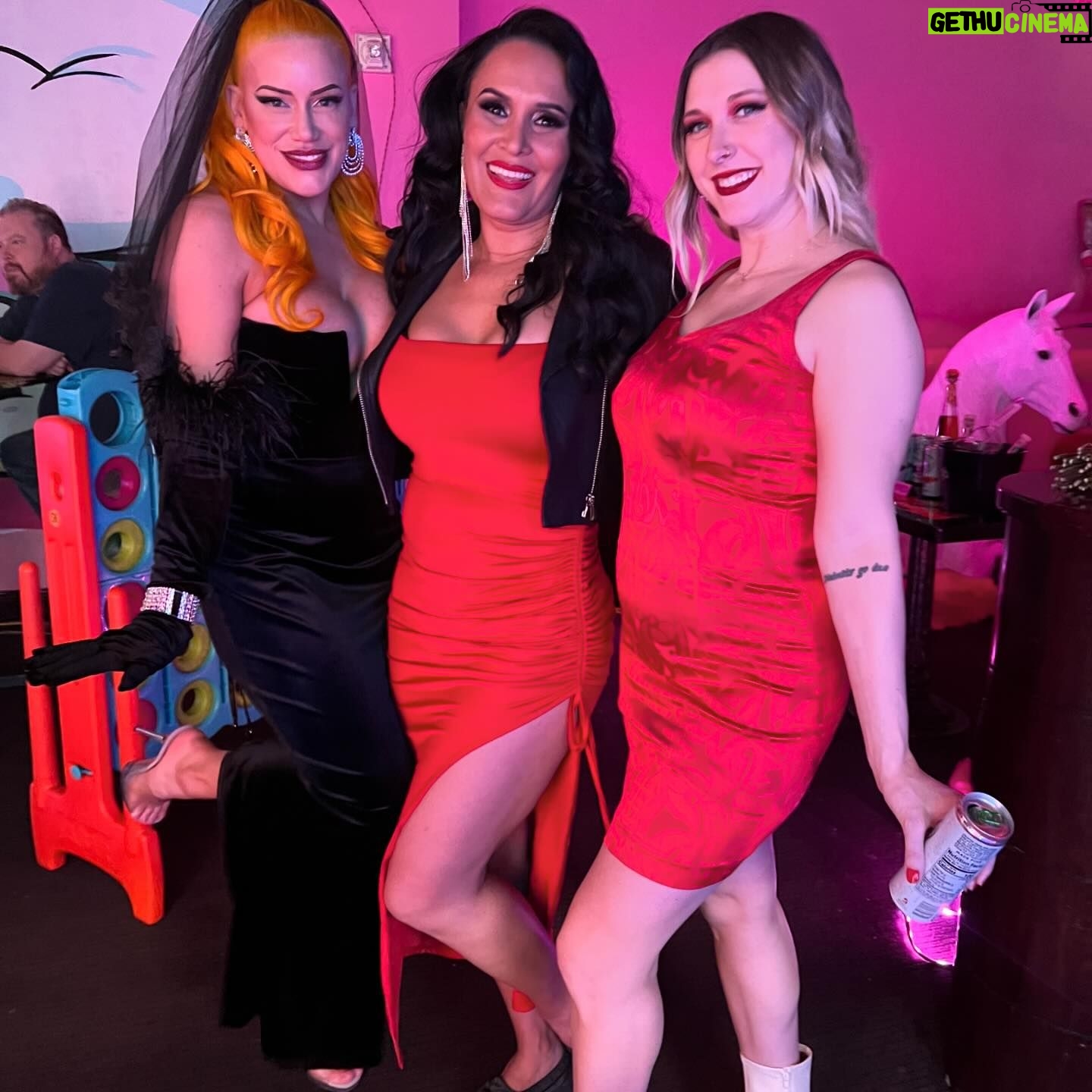 Heather Monroe - 420 Likes - A little LA/Vegas photo dump with my favorites ❤️