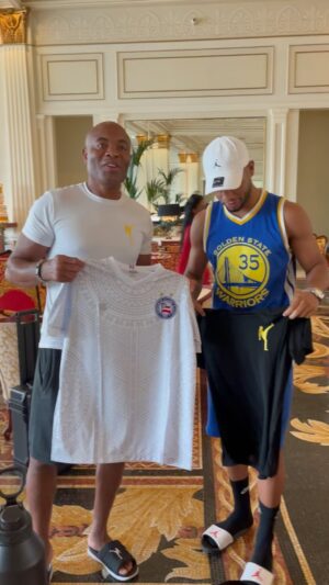 Hebert Conceicao Sousa Instagram - Alô, Tite! Se o homem falou, tá falado! 
@spiderandersonsilva 
Hahahahaha
#bbmp🔵🔴⚪️ #borabahêa #bahia #bahea #seleçãobrasileira #ohexavem
