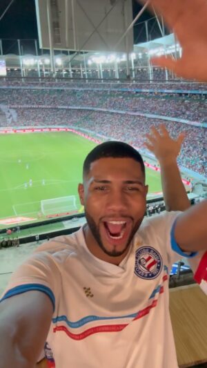 Hebert Conceicao Sousa Instagram - Bahia 1x0 Grêmio
Muita informação pra um jogo só 🤣

@esquadraozone 🫶