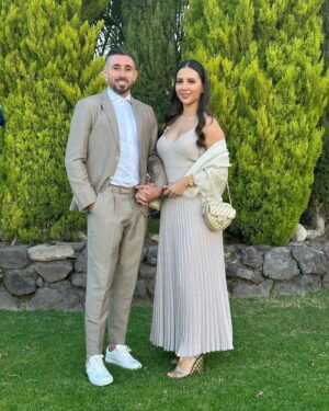 Héctor Herrera Instagram - Muchas Felicidades Amigos 🎉🙏🏻