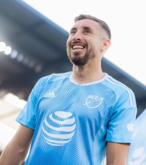 Héctor Herrera Instagram - Unas de ayer en el #MLSAllStar Skills Challenge 🔥