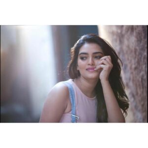 Heena Rai Instagram - Believe in yourself everything is possible in this world.

#instagood #instagram #fun #world #love #pink