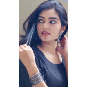 Heena Rai Instagram - Stronger than before 

#style #happy #photo #life #nature #insta #cute #viral #likesforlike #model #music #travel #memes #explorepage #liker #girl #explore #selfie #india #beauty #k #lfl #trending #following #likeback #loveyourself #lifestyle #tiktok #photoshoot #photographer