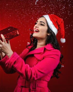 Heena Rai Instagram - Clicked by @naresh_clicks 
Makeover by @kornikavitha 

#christmas #christmastree #christmasdecor #xmas #merrychristmas #christmastime #love #winter #handmade #natale #christmasgifts #santa #christmasdecorations #christmasiscoming #holidays #holiday #gift #navidad #santaclaus #christmaslights #art #instagood #december #noel #gifts #smallbusiness #family #giftideas #photography #snow