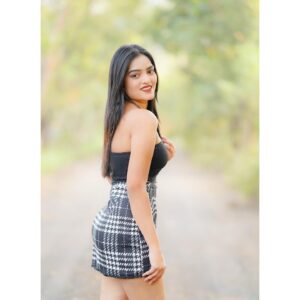 Heena Rai Instagram - Iam too positive to be doubtful,
Too optimistic to be fearful and too determined to be defeated.

shot 📸@akhileshrupaji_chronicle 
@akhileshrupaji