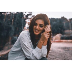 Heena Rai Instagram - None can destroy iron, But it’s own rust can!
Like wise none can destroy a person,
But it’s own mindset can.

@datta.foto 
@styling.your.soul 

#coolpictures #photography #cool #instoreapp #coolpic #photooftheday #coolpics #photoshoot #nature #art #amazing #beautiful #instagood #shots #photo #coolphotos #love #coolpicture #naturephotography #photographyshop #photographer #artist #instagram #likeforlikes #photos #fun #picoftheday #pictures
