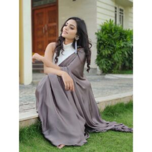 Heena Rai Instagram - The purpose of our life is to be happy😊❤️

#happiness #happylifestyle #stylefashion #styleicon #lifestyle #reallifeandstyle #reality #fashionista #instafashion #instagood
