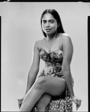 Henna Bella Instagram - New portrait series made with newly made Alekh large format camera @alekh_camera

Model @hennabella
Corset : @styled_by_vinnyfrancis
Corset art by @jibinartist
Camera @alekh_camera 
Lens :240mm f5.6 Schneider Kreuznach 
Film : fomapan 100 4x5
Film developed using chemicals from @keylinephotos
Scanning: @alekh_camera scan setup using @phaseonephoto 
Photography @alekhphotos
Photography team: @s4shann @the_curious_sailor @dayonphotos
Studio @plan.b.actions
Special Thanks to @jibinartist

#largeformat #4x5 #sheetfilm #analouge #homemadecamera #darkroom #100asa #finegrain #portraitphotography #blackandwhite