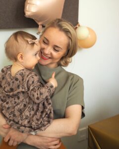 Actress Hennariikka Laaksola HD Instagram Photos and Wallpapers March 2024