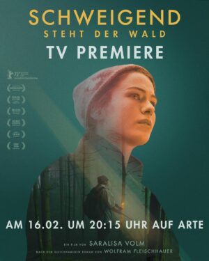 Henriette Confurius Instagram - 🌟📺 Endlich ist es so weit: Ein TV-Moment, auf den wir alle gewartet haben! Nach 8 Jahren leidenschaftlicher Arbeit freuen wir uns riesig, die FREE-TV-PREMIERE von „Schweigend steht der Wald“ anzukündigen! Am 16. Februar um 20:15 Uhr auf @arte.tv – dieser Film ist nicht nur ein Projekt, sondern ein Teil von uns, der endlich die heimischen Bildschirme erreicht. 

Seid live dabei, wenn Henriette Confurius als Anja Grimm, Noah Saavedra als Rupert Gollas, Robert Stadlober als Konrad Dallmann und August Zirner als Gustav Dallmann brillieren.  

Unter der Regie von Saralisa Volm und dem Drehbuch von Wolfram Fleischhauer, basierend auf seinem gleichnamigen Roman. 

Regie Saralisa Volm  
Drehbuch Wolfram Fleischhauer 
Produzent*in Saralisa Volm, Ingo Fliess  
Bildgestaltung Roland Stuprich  
Szenenbild Renate Schmaderer   
Kostümbild Teresa Grosser    
Maskenbild Stefanie Heiss   
Montage Daniel Kundrat  
Musik Malakoff Kowalski  
Originalton Marc Parisotto  
Tongestaltung Niklas Kammertöns (bvft)  
Mischtonmeister Hubertus Rath  
Casting Stephanie Maile  

Eine Produktion der POISON in Ko-Produktion mit IF...PRODUCTIONS, dem Bayerischen Rundfunk, dem Hessischen Rundfunk, dem Saarländischen Rundfunk und in Zusammenarbeit mit Arte, gefördert von FFF Bayern, BKM und DFFF. 

Verpasst dieses große Fernsehereignis nicht! Den Link zur Mediathek findet ihr nach der Premiere in unserer Bio.  

#SchweigendStehtDerWald #MustSeeTV #POISON #FilmProduction #Arte #TVPremiere #thesilentforest #mysterythriller #drama #poisonberlin #henrietteconfurius #robertstadlober #noahsaavedra #augustzirner #femalefilmmakers #femaledirector #poisonberlin