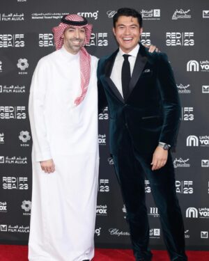 Henry Golding Instagram - Absolutely amazing to be back in Jeddah for the 3rd @redseafilm festival. The jury this year was headed by the unstoppable @bazluhrmann and also included my friend @freidapinto ♥️

So wonderful to sit and conversate with young and hungry film makers. Thank you so much for having me ♥️🙌🏼