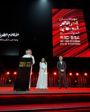 Henry Golding Instagram - Absolutely amazing to be back in Jeddah for the 3rd @redseafilm festival. The jury this year was headed by the unstoppable @bazluhrmann and also included my friend @freidapinto ♥️

So wonderful to sit and conversate with young and hungry film makers. Thank you so much for having me ♥️🙌🏼