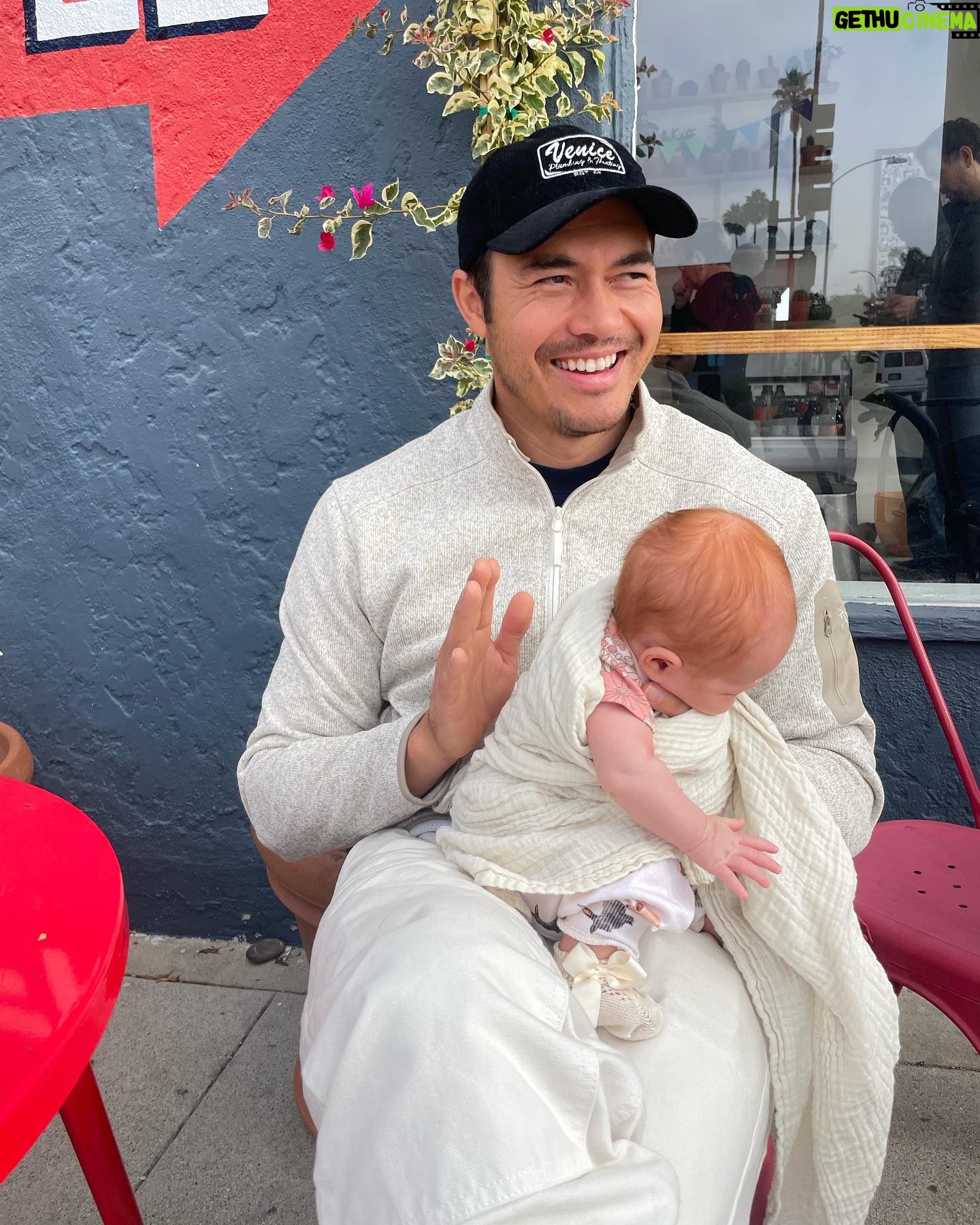 Henry Golding - 89.3K Likes - Chief burper 🫡