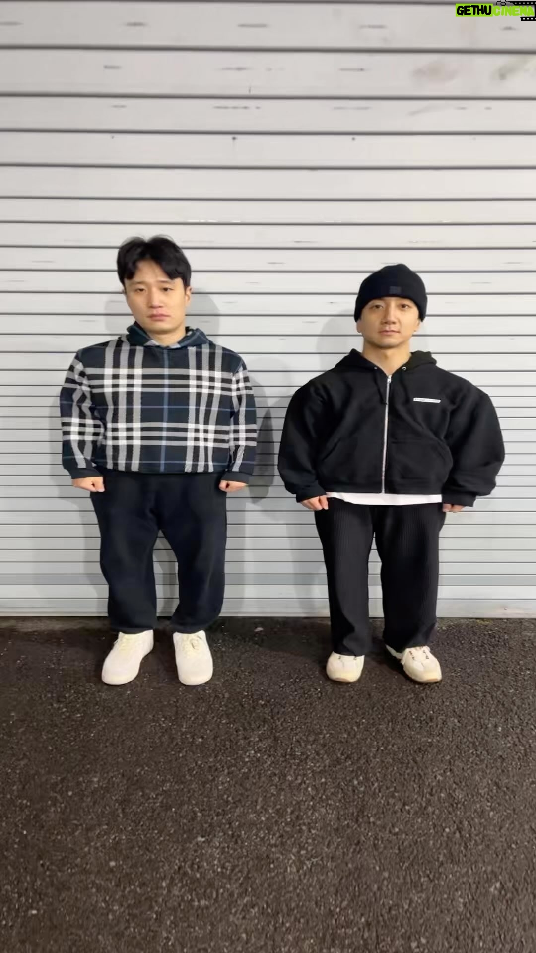 Heo Hoon - 27.4K Likes - @heou3_
#oompaloompa
요즘유행인 움파룸파😅😅
하하하 깜작릴스✌️✌️
코삼부자🙏