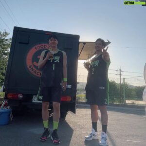 Heo Hoon Instagram - 너무 너무 너무 너무 감사합니다❤
야 너두 핏 할수있어💪