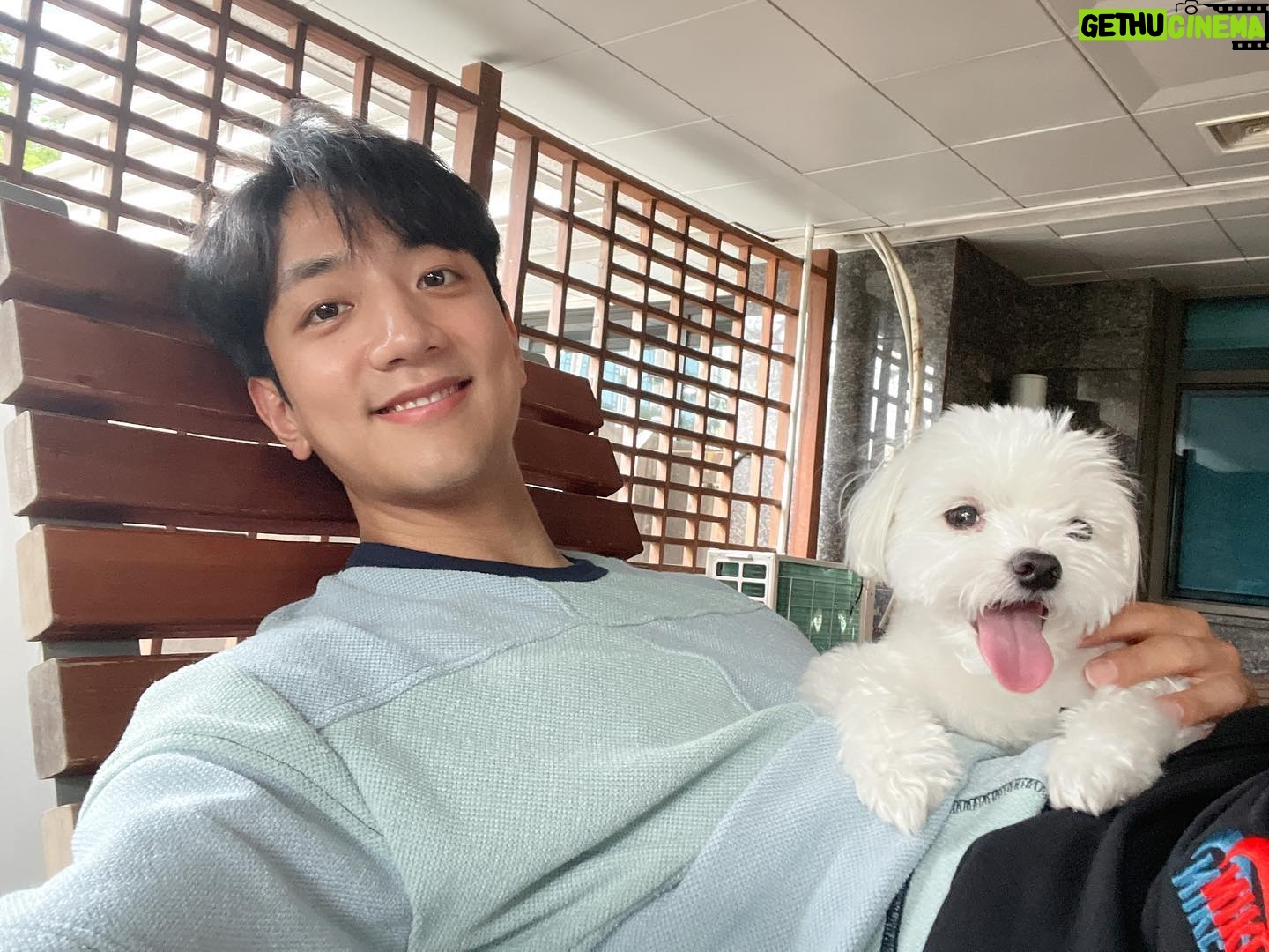 Heo Hoon - 18.9K Likes - ❤️즐주❤️