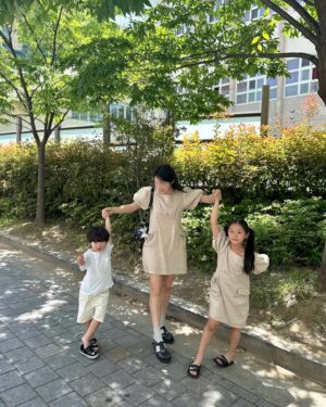Heo Min Instagram - 어린이날 주간🎈재밋게 놀아보자 내 꼬맹이들💛
해피 주말 보내세요
아단이네는 부산놀러가요😀