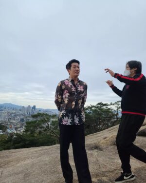 Heo Sung-tae Instagram - He wanna kill me 🤣 #Stylist