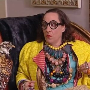 Herman José Instagram - Aos 102 anos, deixou-nos a imensa @iris.apfel Em 2016 foi minha inspiração para a transformação da personagem “Pandora” na sitcom Nelo & Idália da @rtppt A minha homenagem a uma vida tão rica e tão profícua.