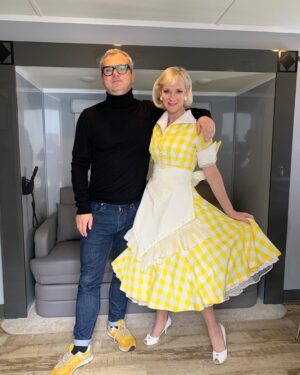 Hermione Norris Instagram - Darren Finch❤️Amazing costume designer #coldfeet@ITV