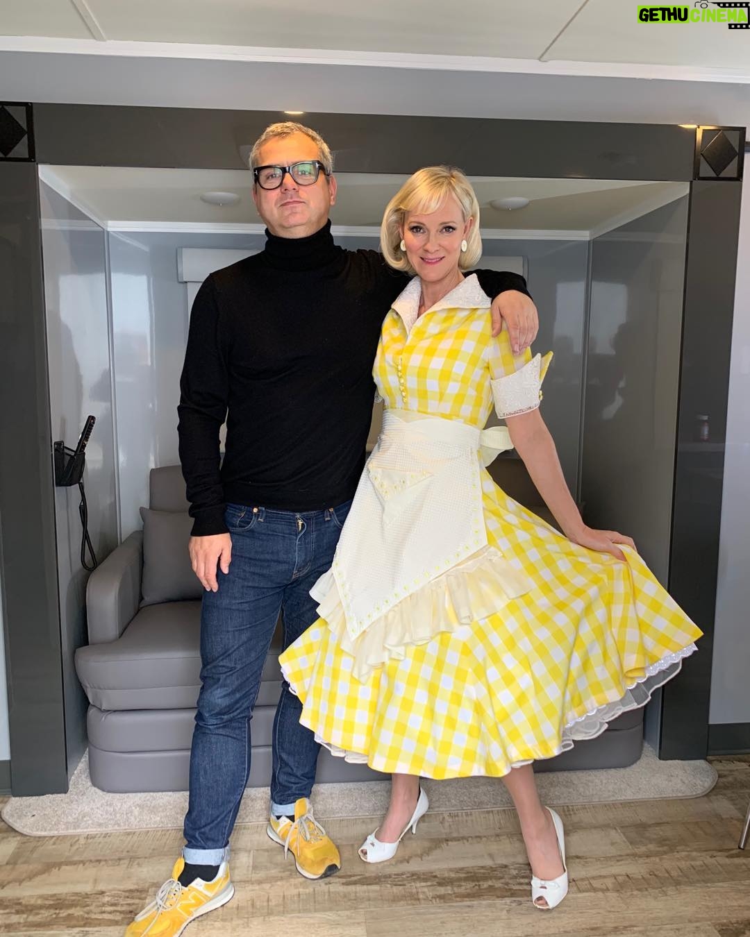 Hermione Norris - 1.3K Likes - Darren Finch❤️Amazing costume designer #coldfeet@ITV