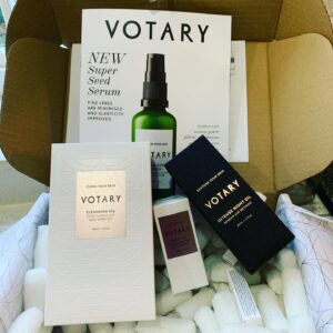 Hermione Norris Instagram - Beautiful products❤️