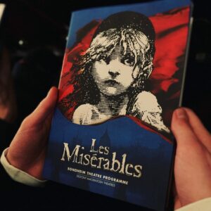 Hermione Norris Instagram - Saw this last night at The Sondheim Theatre. Amazing ❤️❤️❤️❤️❤️❤️❤️❤️❤️❤️❤️