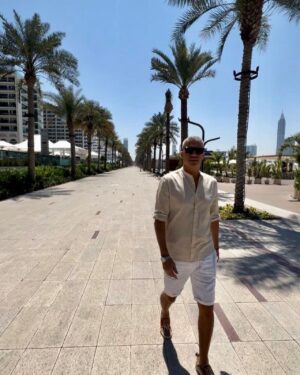 Hernán Crespo Instagram - Unos dias en Dubai.

A few days in Dubai.