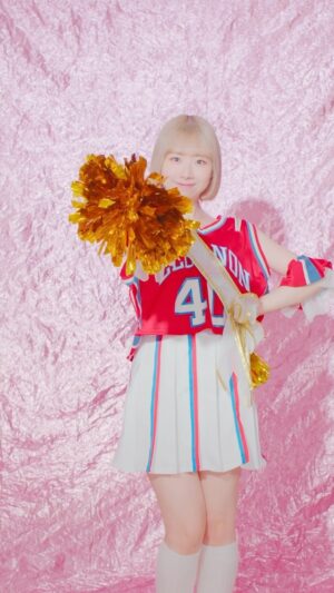 Hikari Codama Instagram - .
.
.
チアダンスに挑戦したこだまさん
新曲「言わない」MVもサブスクでも沢山聴いてね❤️‍🔥

#小玉ひかり
#小玉ひかり_言わない
#チアダンス
#踊ってみた
#オリジナル曲
#おすすめ 
#fyp