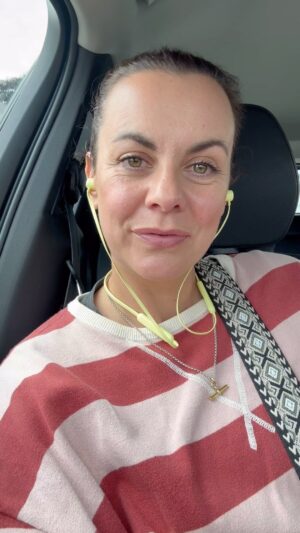 Hilary Rose Instagram - Live Wild Season 2 is being released Monday morning June 10th! 

Lauren whenever you get your podcasts.
 @livewildpodcast