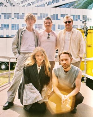 Hilde Skaar Instagram - THE BAND😭🥹 HOT?!?!????

📸 @sandramacadam