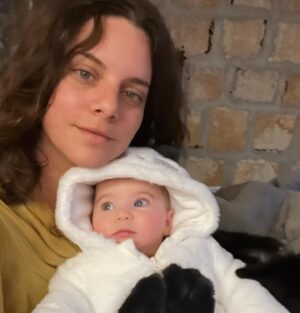 Hili Yalon Instagram - היום הראשון שלי ושל גוני בלי פרו הכלב..🖤