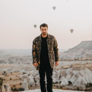 Hilmi Cem İntepe Instagram - Kapadokya’da sıradan bir sabah..🌄