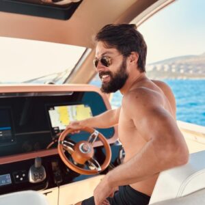 Hilmi Cem İntepe Instagram - Özlenen Tatil ⚓️☀️🌊