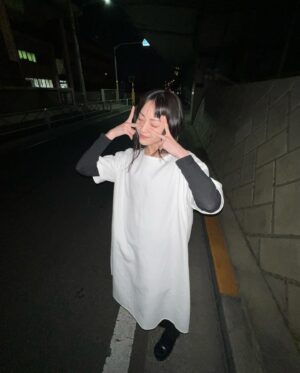 Himena Irei Instagram - ⁡
「EVOL」第1話がDMMTVにて配信されました。

⁡
話したい想いがたくさんで、何を話そうかと色々思い返す度に、この作品に携わることが出来て良かったなと1番思います。
⁡
本当に私の大好きな作品
みなさんにとっても大好きな作品になるといいな、
⁡
1話、結構シュールで愛おしいです 🔥

 #evol