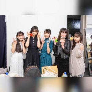 Hinata Sato Instagram - ・
・
昨日、映画『ブルーを笑えるその日まで』の
完成披露試写会がありました！

久しぶりにお客様の前で緊張しまくりでしたが､
みなさん温かかったので思ってる事を
全てお話できました！

改めて、みなさんに感謝♡

実は、普段の自分とは違うキャラに選ばれた
最初の作品でした🏫
(TVではもう放送されたキャラだけど)

昨日観て下さったみなさん、
冬の公開までに
もっともっとたくさんの方に知っていただけるように
拡散してもらえたら嬉しいです🐰

映画の感想も書き込んでいただき
ありがとうございます！
めちゃくちゃ嬉しかったです♡

是非、よろしくお願いします！

またねっ！^^

#ブルーを笑えるその日まで #ブル笑 
#監督 #武田かりん さん
#佐藤ひなた #ひな #06 #ひなbiz