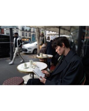Hio Miyazawa Instagram - PARIS🇫🇷
#ellejapan 
#chanel